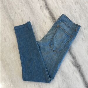 CURRENT/ELLIOTT The Legging Light Weight Fade Blue Denim  Skinny Ankle Jeans 28